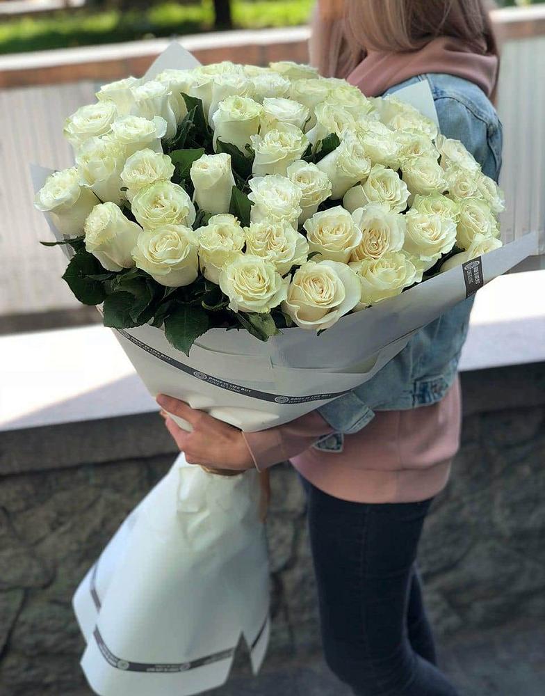 35 Белых роз в Гусь-Хрустальном Букет 35 Белых роз в Гусь-Хрустальном